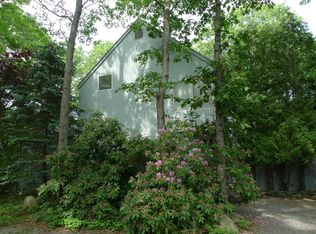 4 Fox Glove Rd, East Hampton, NY 11937