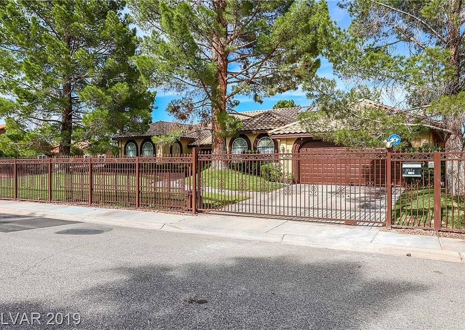 2210 Diamond Bar Dr, Las Vegas, NV 89117 Zillow