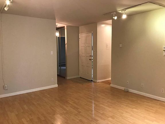 4th image of 505 Cypress Point Dr Unit 73