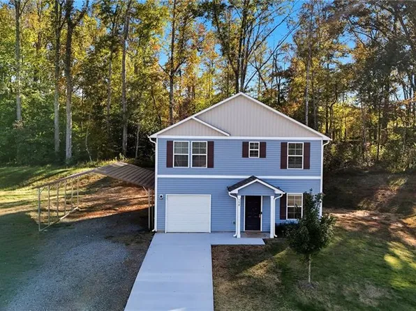 150 Ariel Ct, Mocksville, NC 27028