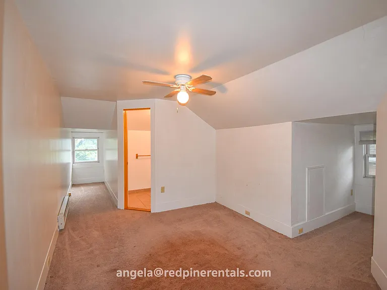 1832 Crafton Blvd #B — Photo 8