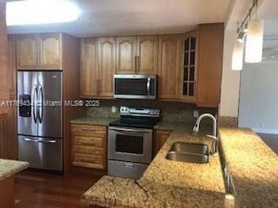 12500 SW 6th St APT 313N, Pembroke Pines, FL, 33027