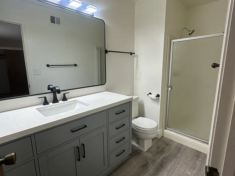 3413 Joanna Dr — Photo 2