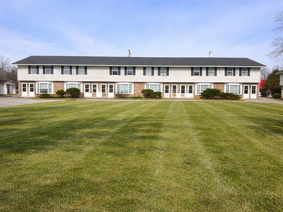 1st image of 2006 W Woodriver Dr #6
