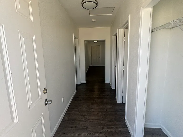 34733 Wilshire Rd — Photo 8