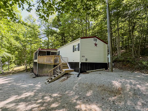 4th image of 432 N Lake Dr