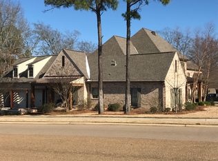 100 Shoreline Dr, Madison, MS 39110