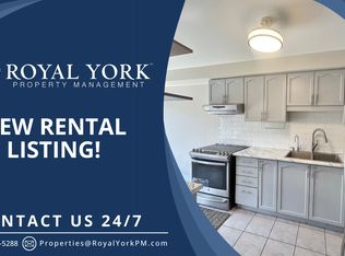 16 Twin Pines Cres #1, Brampton, ON L7A1M6