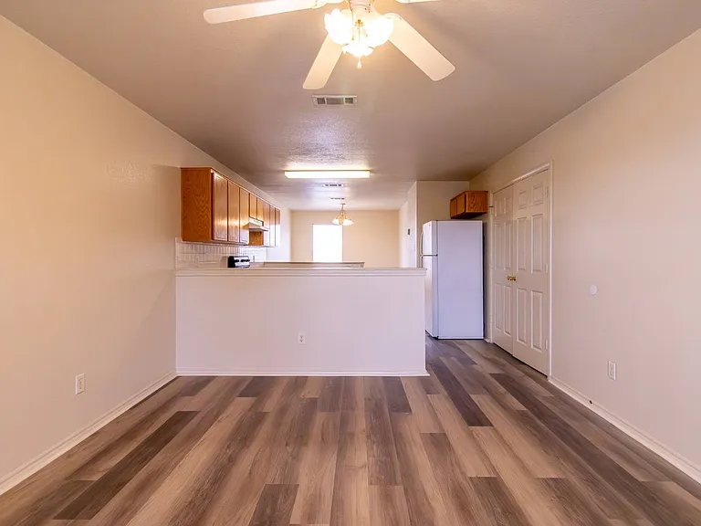 3409 Toledo Dr #D — Photo 2