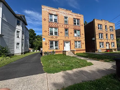 161-1 S Wilcox St #1S Photo 1