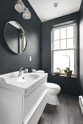 Sold by Compass | media 7