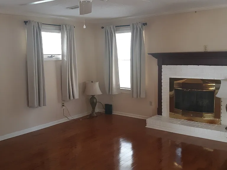 804 Gull Ln — Photo 10