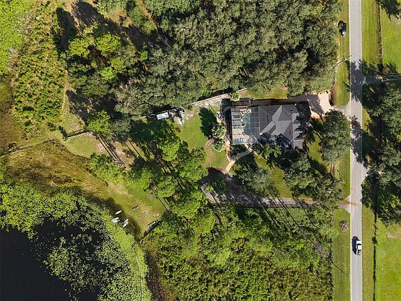 3rd image of 39250 FOREST DRIVE
