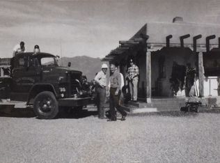 1325 Merchant Rd, Taos, NM 87571