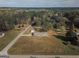 105 Ginger Cake Dr, Fayetteville, GA 30214