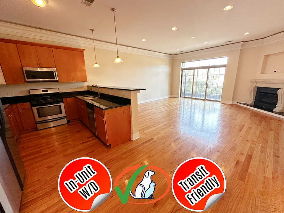 4518 N Kedzie Ave #2A