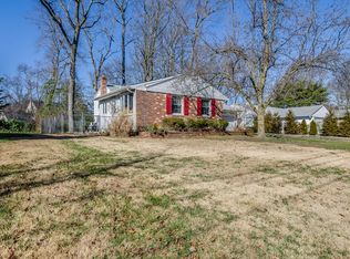 122 Sharrow Vale Rd, Cherry Hill, NJ 08034