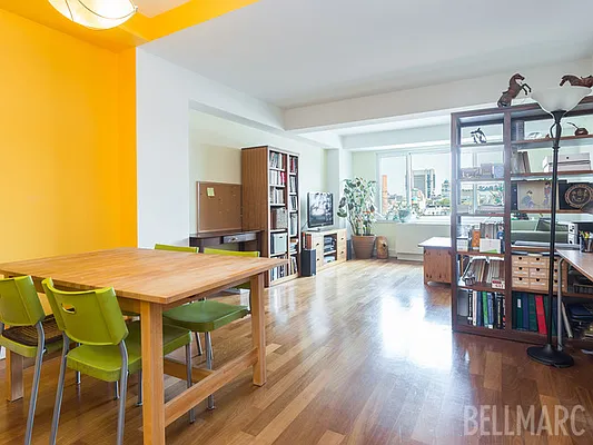 Sold by Bellmarc Realty | media 1