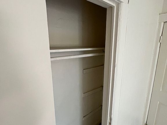 5th image of 114-33 Farmers Blvd #2R