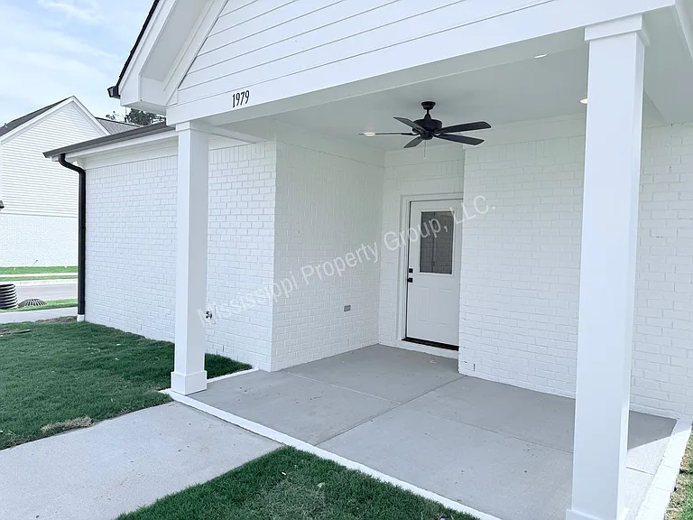 3532 Fenwick Way — Photo 29