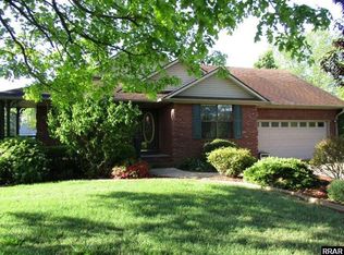 402 Sandhill Rd, Martin, TN 38237