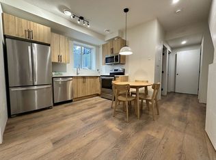 9416 156th St NW #B1, Edmonton, AB