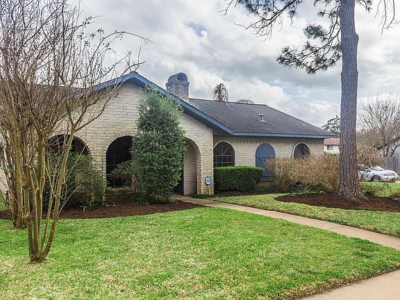 5th image of 21223 Park Villa Dr