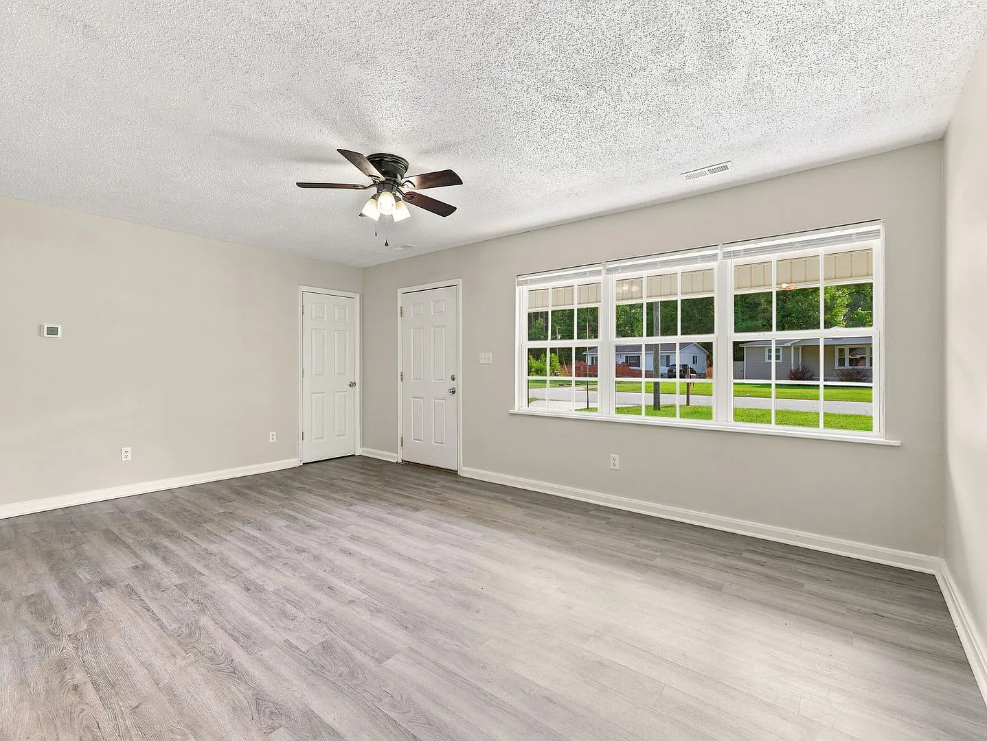 Welcome to 205 5th Avenue — Photo 3