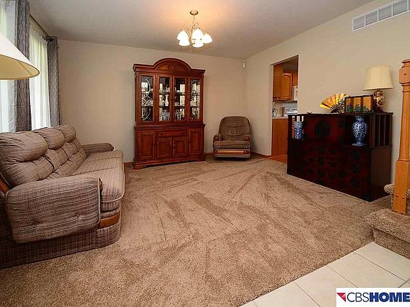5th image of 13605 S 39th Cir