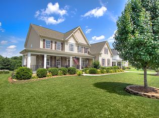 6804 Old Persimmon Dr, Mint Hill, NC 28227