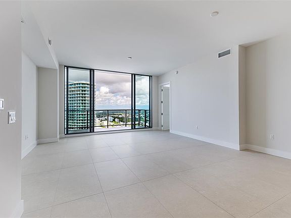 3rd image of 275 1ST AVENUE S #3908