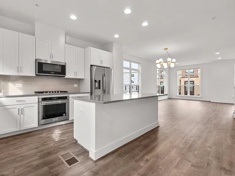 3310 Woodland Phlox St — Photo 23