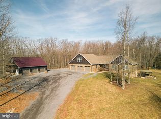 1865 Paradise Point Rd, Oakland, MD 21550