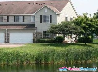 1568 Hummingbird St, Shakopee, MN 55379