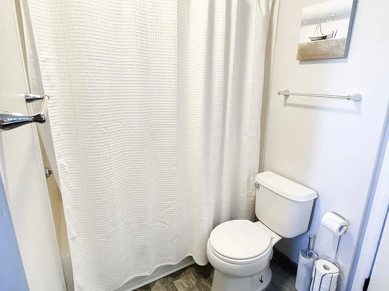 259 Quincy Ln #A — Photo 12