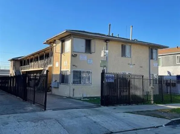 6831 11th Ave, Los Angeles, CA 90043