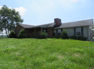 3170 Greenbriar Rd, Utica, KY 42376