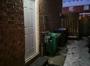 3072 Caulfield Cres, Mississauga, ON L5M 6J7