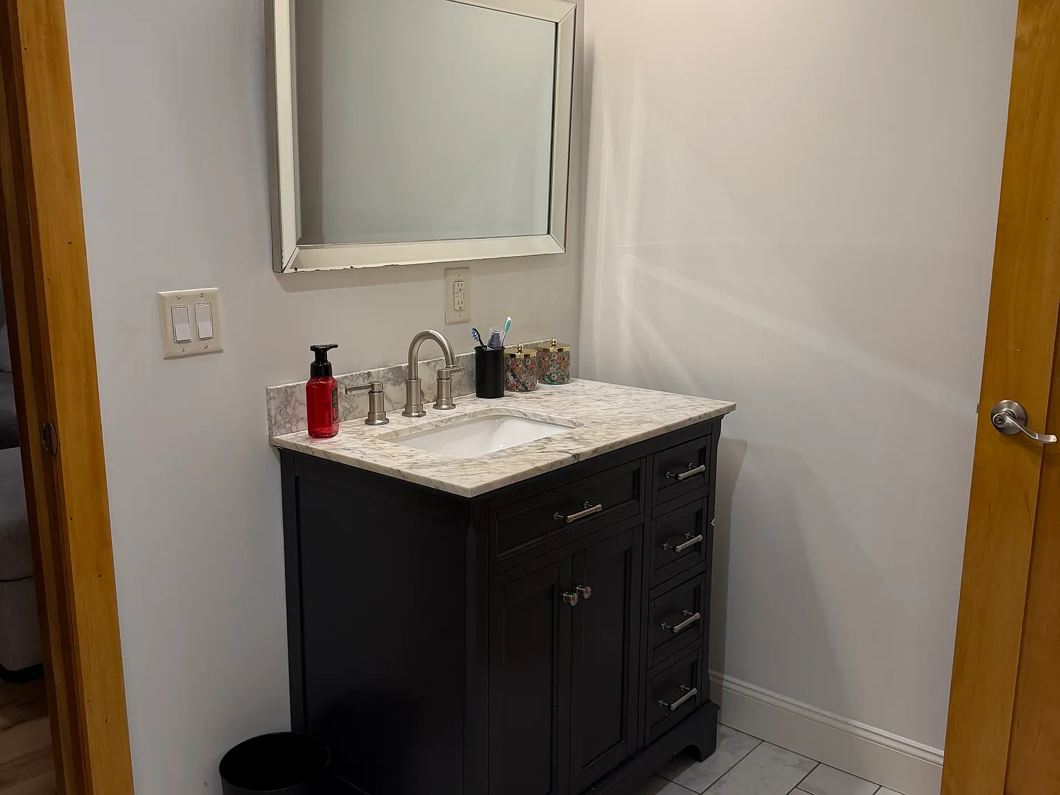 2 bed, 1127 sqft, $2,700 — Photo 3