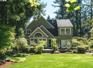 3180 Douglas Cir, Lake Oswego, OR 97035