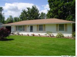 8115 Brook Hollow Rd, Bridgeport, NY 13030