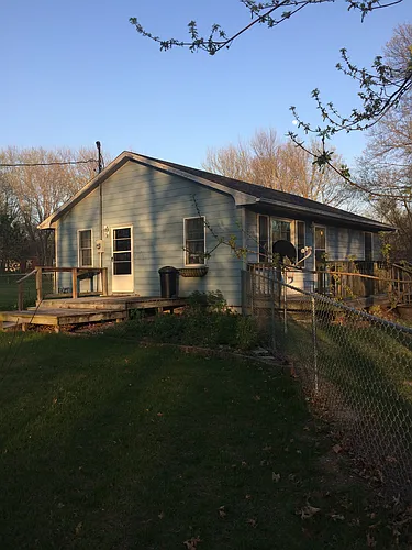 214 Green Ave Photo 1