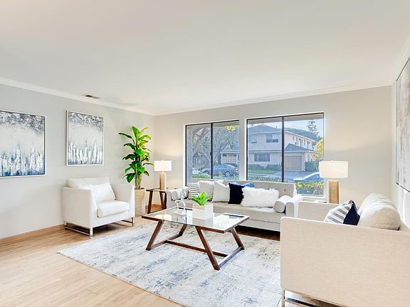 4th image of 1504 Rhinecliff Way