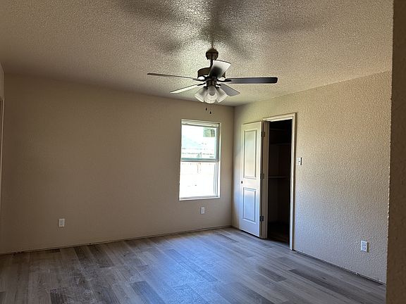 2nd image of 6203 Twistleaf Ln