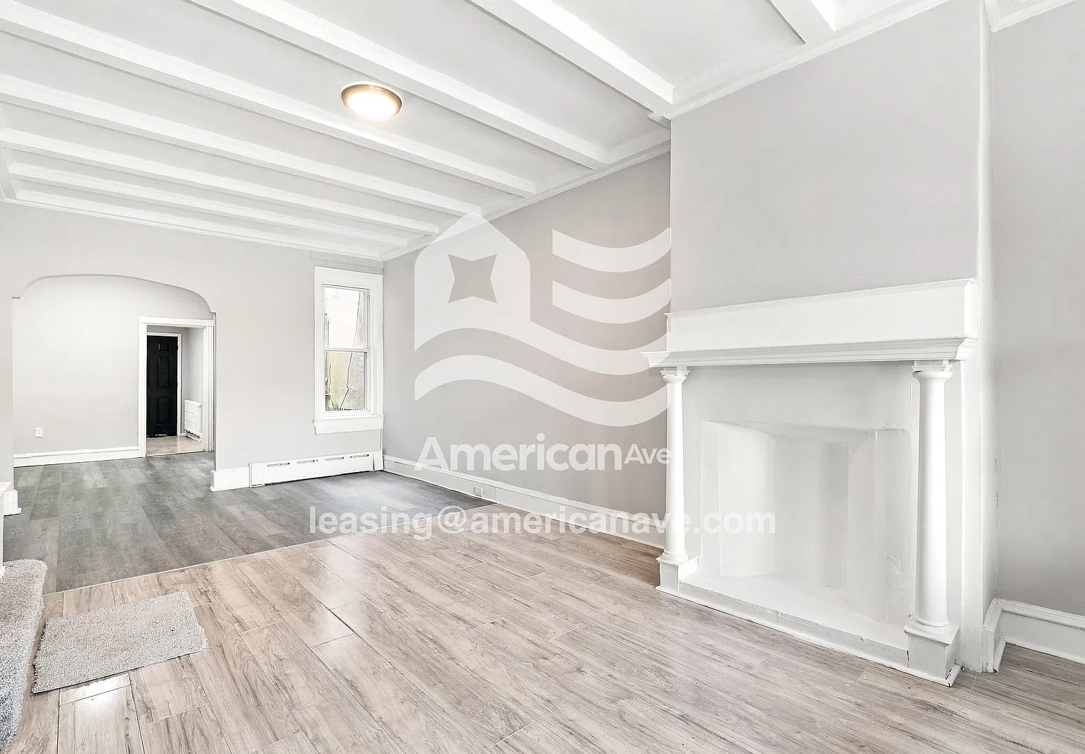 3 bed, 1.0 bath, 1196 sqft, $1,773 — Photo 2