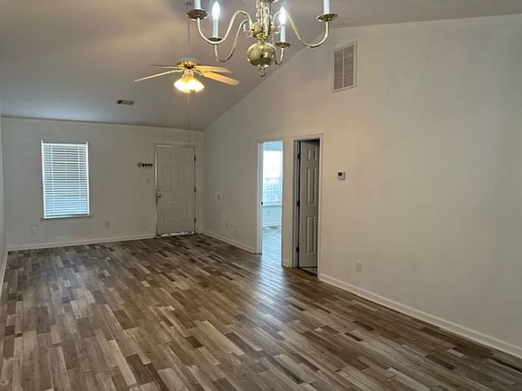 2nd image of 1301 Avery Lndg