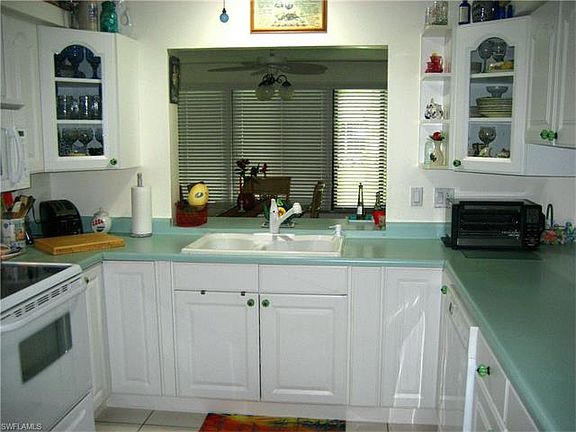 3rd image of 1354 Medinah Dr