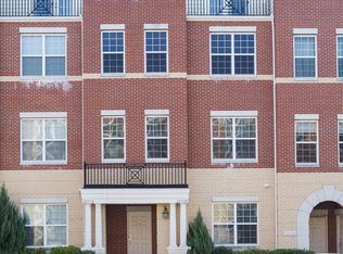 22720 Beacon Crest Ter, Ashburn, VA 20148