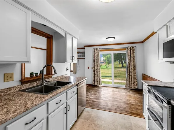1619 McKenna Blvd, Madison, WI 53711