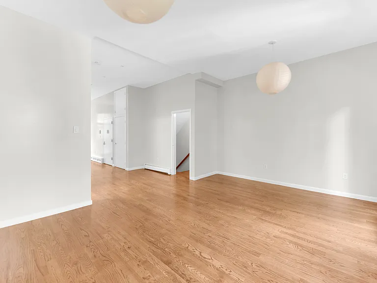361 Gates Ave #1 — Photo 7
